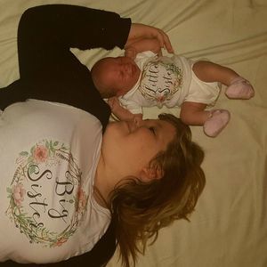 Meet your Posher, Malia